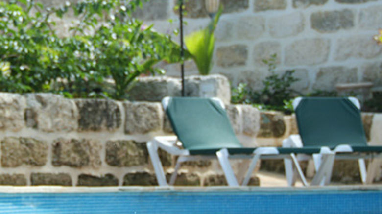 <b>Atlantis Hotel Pool</b>