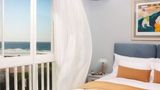 Calders Hotel & Conference Centre Suite