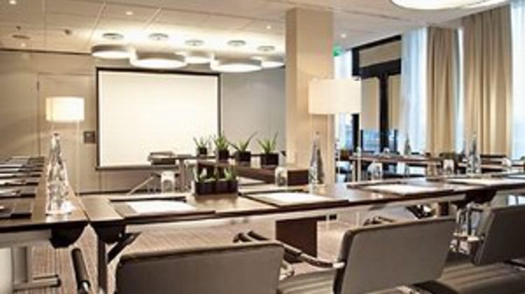 Renaissance Paris Arc de Triomphe Hotel Meeting