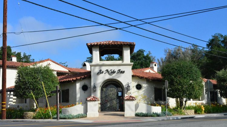 Su Nido Inn Exterior