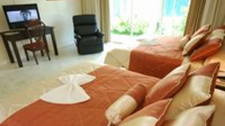Mediterraneus Hotel & Spa Suite