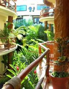 Villas Sacbe Condo Hotel & Beachclub