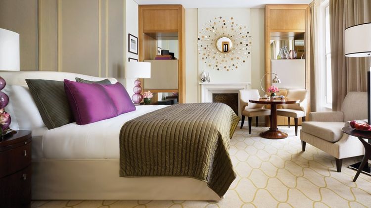 Corinthia Hotel London Room