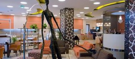 HEC Hotel Residence Lobby