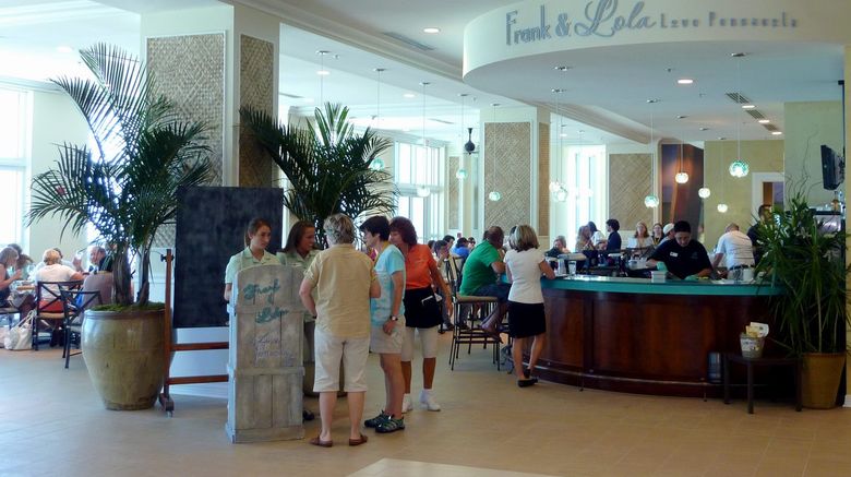 <b>The Pensacola Beach Resort Restaurant</b>