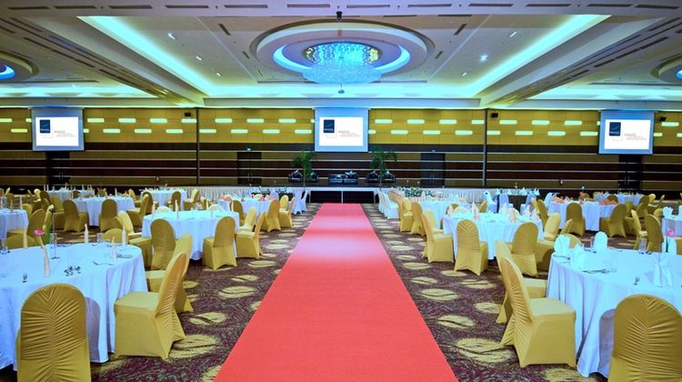 Novotel Manado Golf Resort & Conv Ctr Banquet