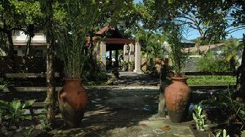 <b>Zancudo Lodge Beach Resort Exterior</b>