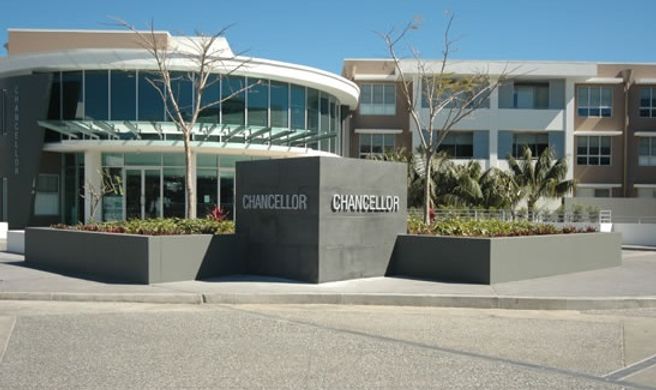 Chancellor Executive Apts-Varsity Lakes Exterior