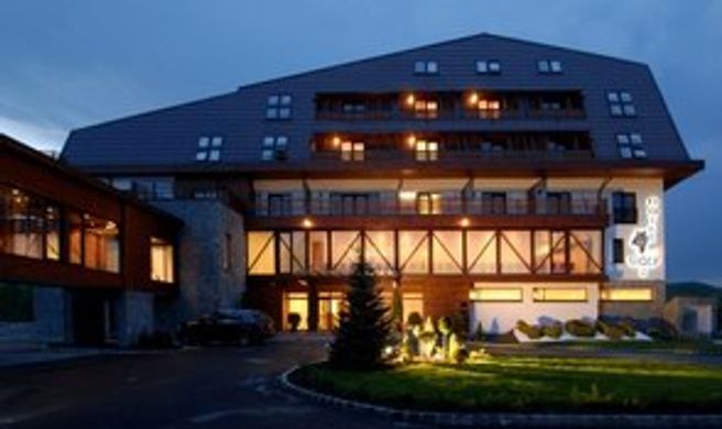 Wolf II Hotel - Touristic Resort Wolf Exterior