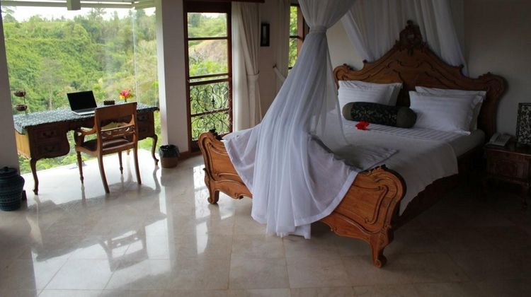 Amori Villa Room