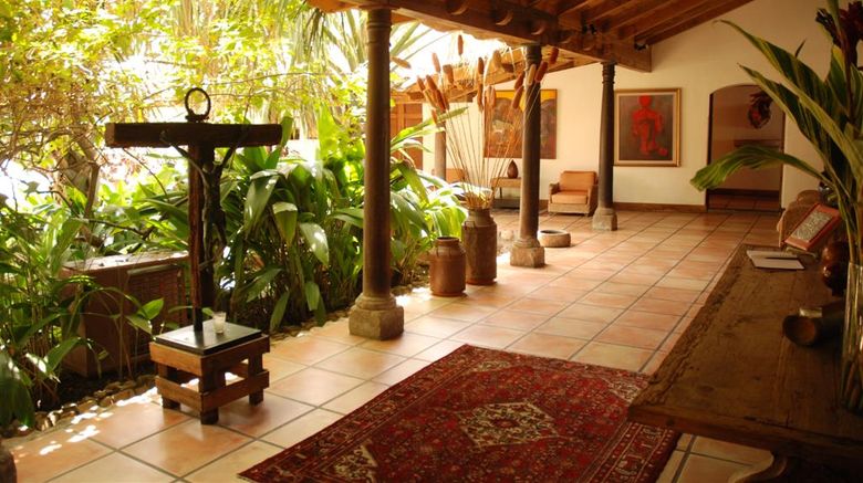 <b>Los Almendros de San Lorenzo Lobby</b>
