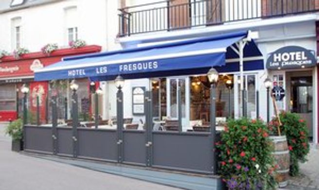 Hotel les Fresques Exterior