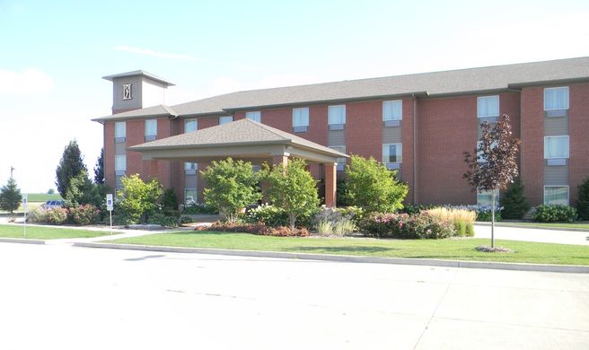 Parke Regency Hotel & Conference Center Exterior