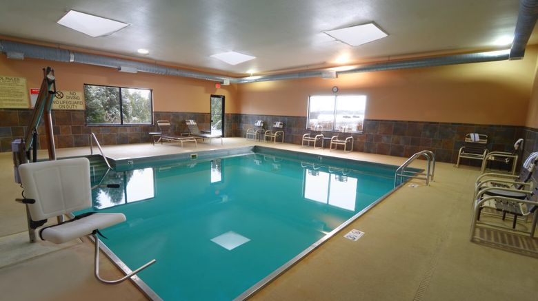 <b>Parke Regency Hotel & Conference Center Pool</b> <b>Parke Regency Hotel & Conference Center Pool</b>