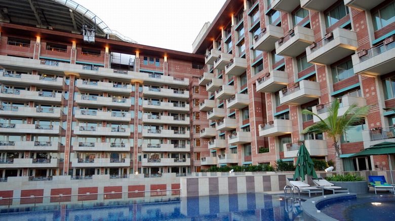 <b>ITC Gardenia, a Luxury Collection Hotel Pool</b> <b>ITC Gardenia, a Luxury Collection Hotel Pool</b>