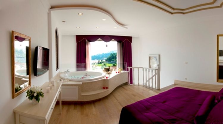 Sianji Wellbeing Resort Room