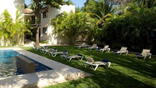 Nina Hotel and Beach Club