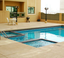 Ramee Palace Hotel Bahrain Pool