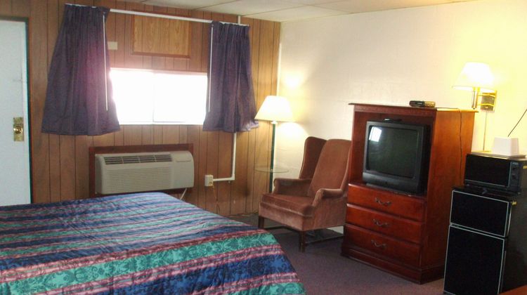 Star Motel Room