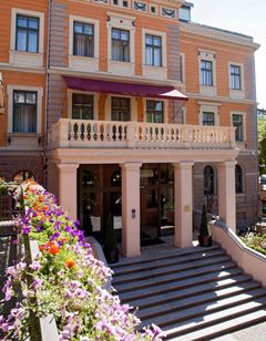 Gallery Park Hotel