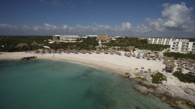 <b>Grand Sirenis Riviera Maya Resort & Spa Exterior</b> <b>Grand Sirenis Riviera Maya Resort & Spa Exterior</b>