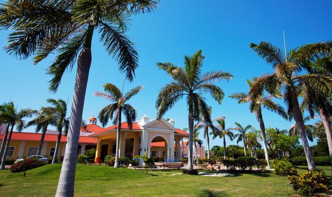 Memories Varadero Beach Resort Exterior