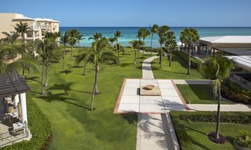 Dreams Jade Resort & Spa