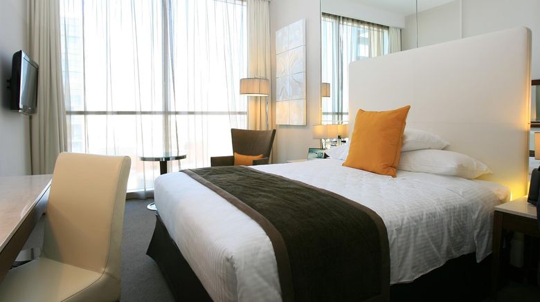 <b>Yas Plaza Circuit Room</b>