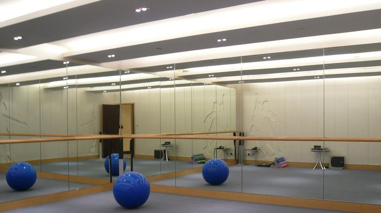 <b>Fraser Suites Top Glory, Shanghai Health</b> <b>Fraser Suites Top Glory, Shanghai Health</b>