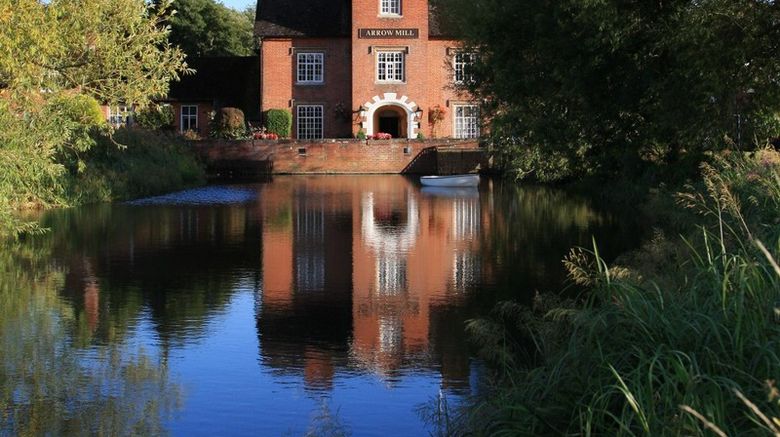 Arrow Mill Hotel and Restaurant Exterior
