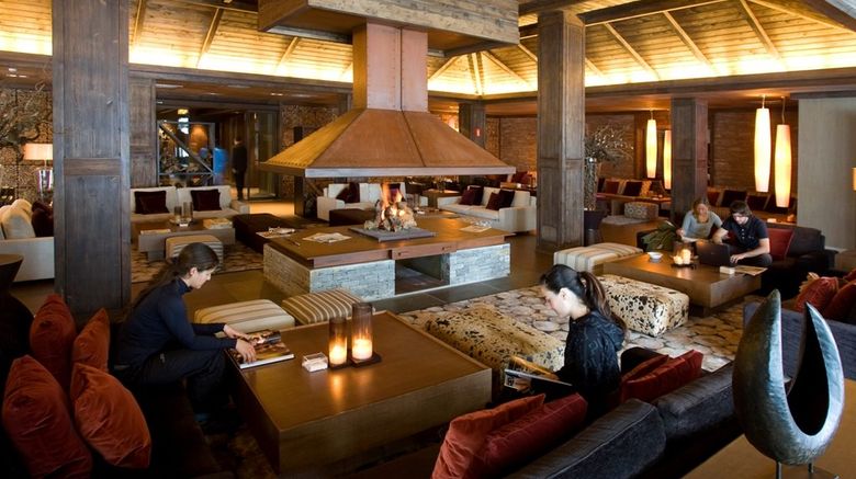 <b>Hotel Val de Neu Lobby</b>