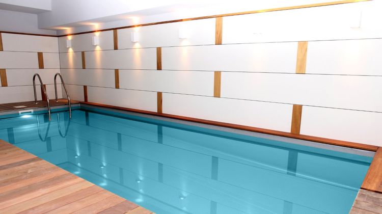 Hotel Val de Neu Pool