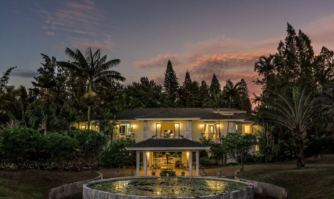Hawaii Island Retreat Exterior
