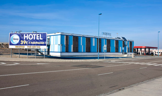 iSleep Hotel Exterior