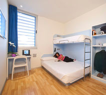iSleep Hotel Room