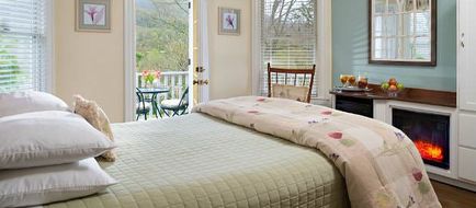 Andon-Reid Inn Bed and Breakfast Room