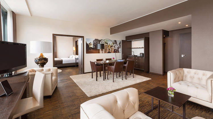 INFINITY Hotel&Conference Resort Munich Suite