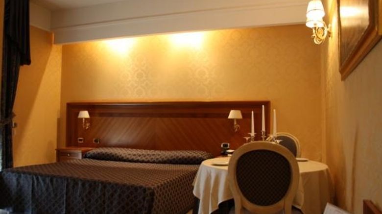<b>Hotel Giulia Room</b>