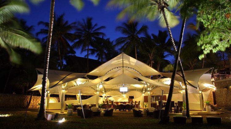 Almanara Luxury Resort Restaurant
