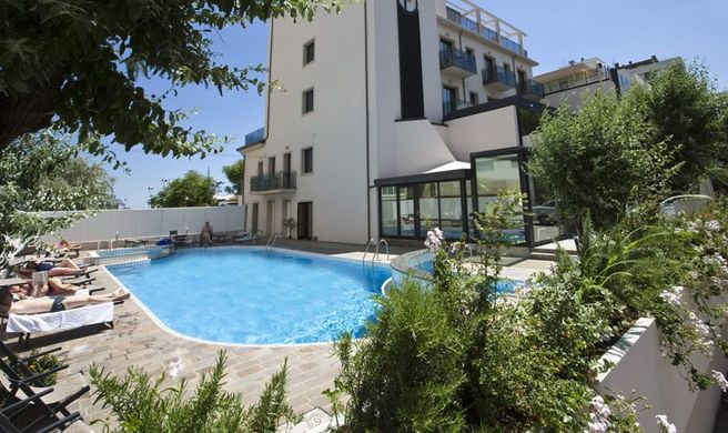 Ferretti Beach Hotel Exterior