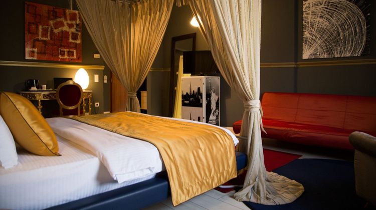 Diplomat Fashion Hotel Room