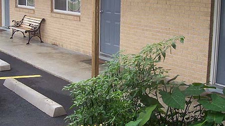River Heights Motel Exterior