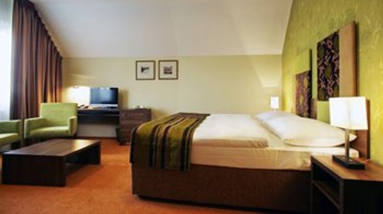 <b>Hotel Belassi Room</b>