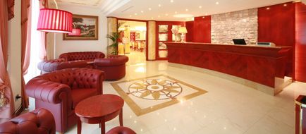 Grand Hotel del Parco Lobby