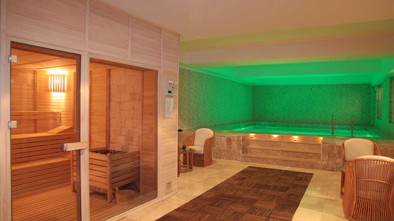 <b>Oscar Resort Hotel Health</b>