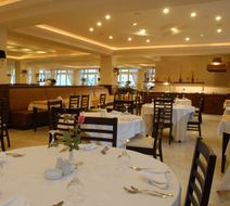 Oscar Resort Hotel Restaurant