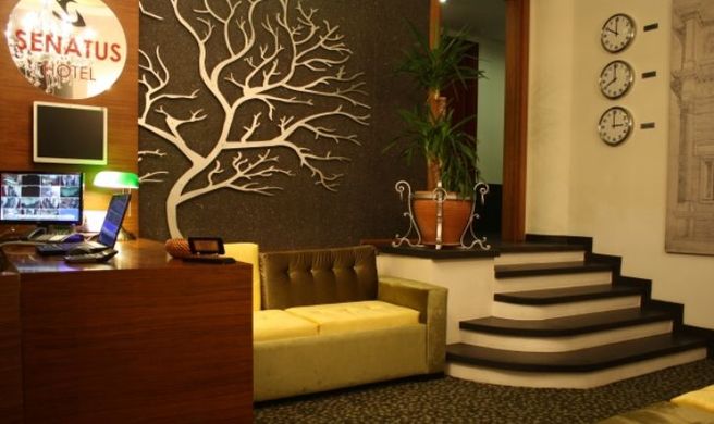 Senatus Hotel Lobby