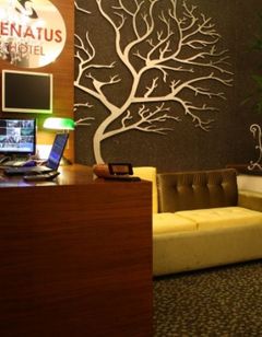 Senatus Hotel