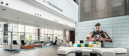 Hotel Ilunion Atrium Lobby