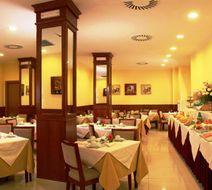 Augusta Lucilla Palace Rome Restaurant